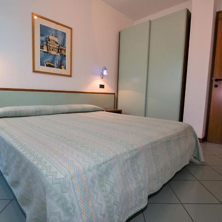 Appartamento Mediterraneo San Benedetto del Tronto Exterior photo